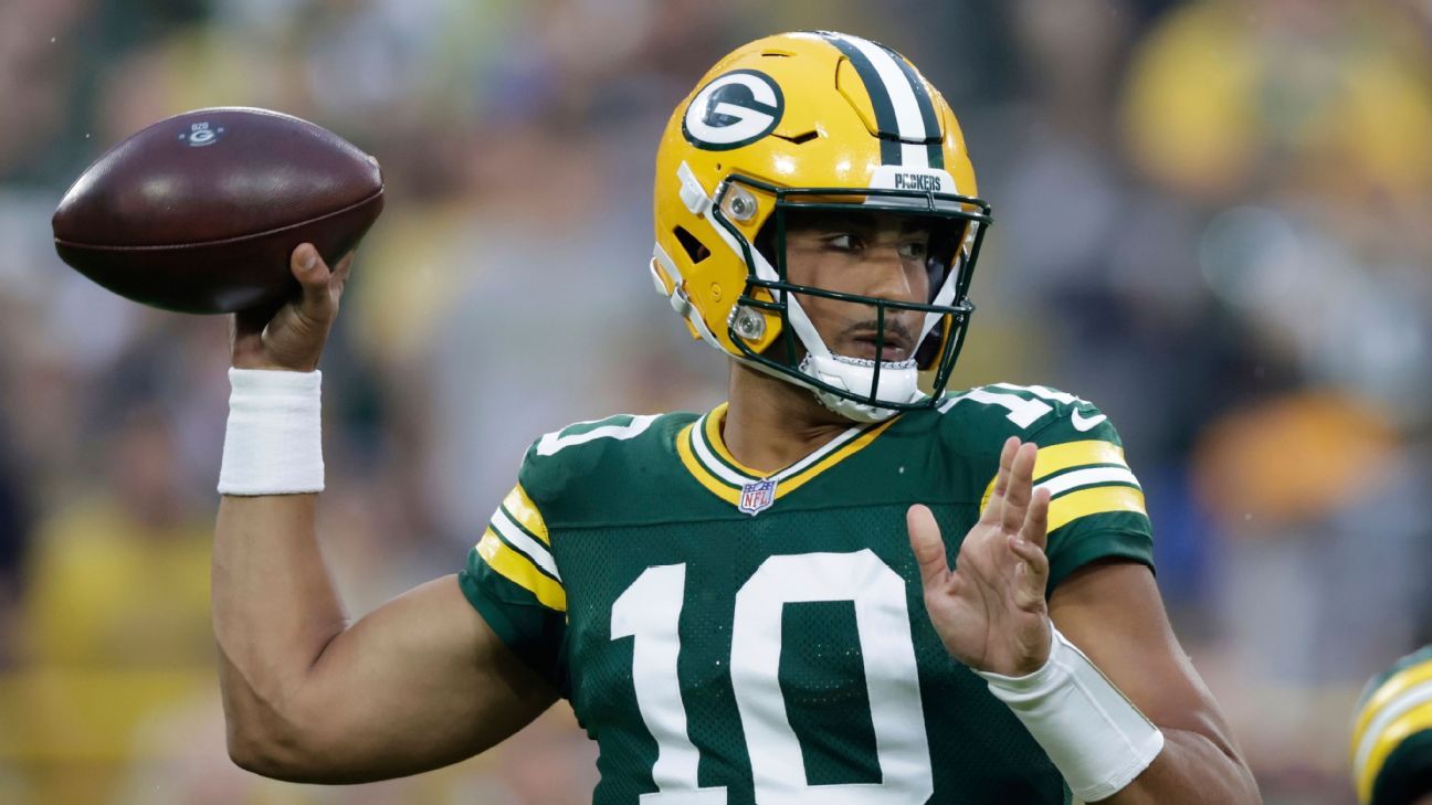 Packers’ Jordan Love not worried about playing with thumb injury