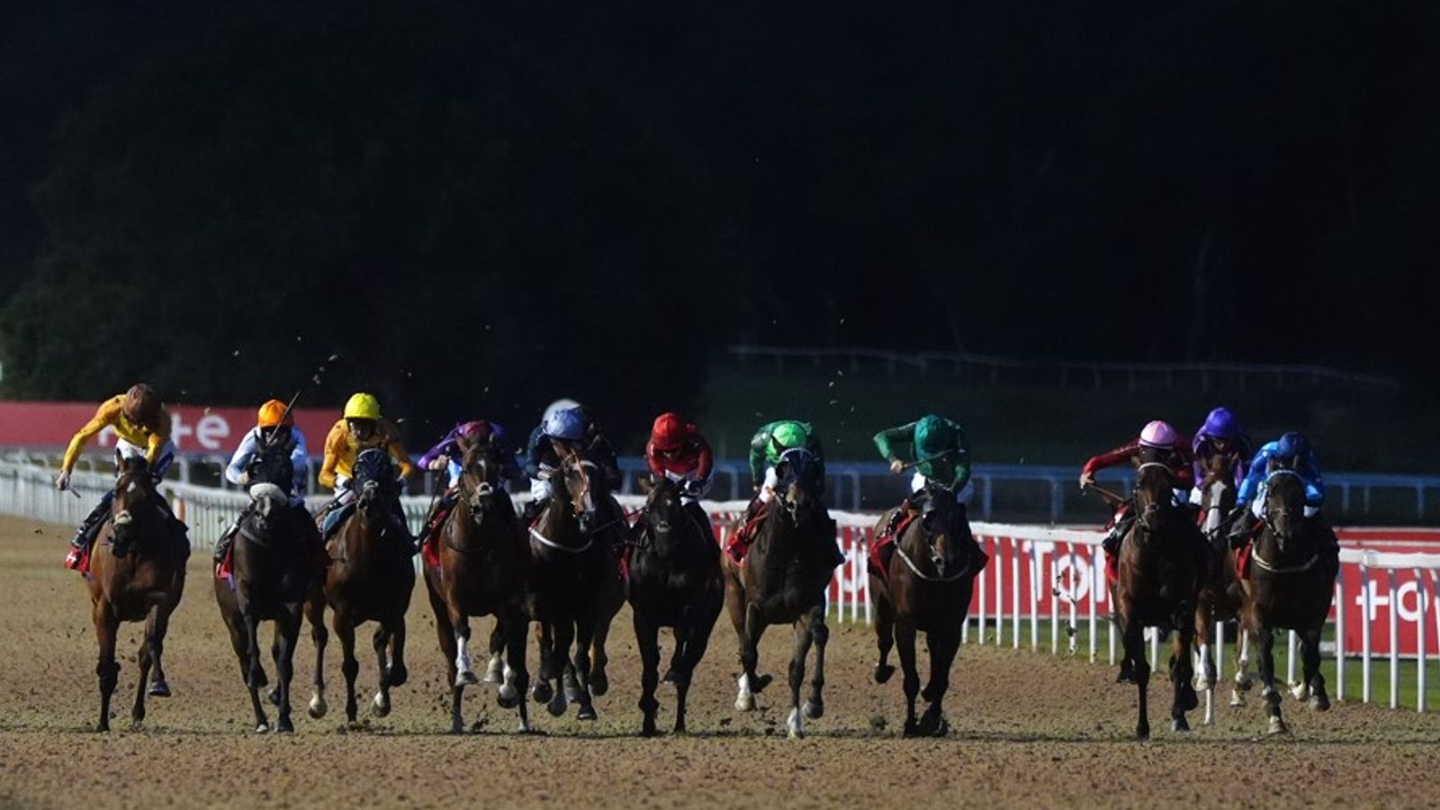 Racing League: London & The South close in on title after successful trip to Newcastle | Racing News