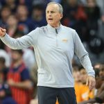 Rick Barnes signs lifetime contract as Tennessee basketball coach