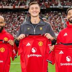 New Manchester United signings Bryan Mbeumo, Benjamin Sesko and Matheus Cunha are introduced at Old Trafford