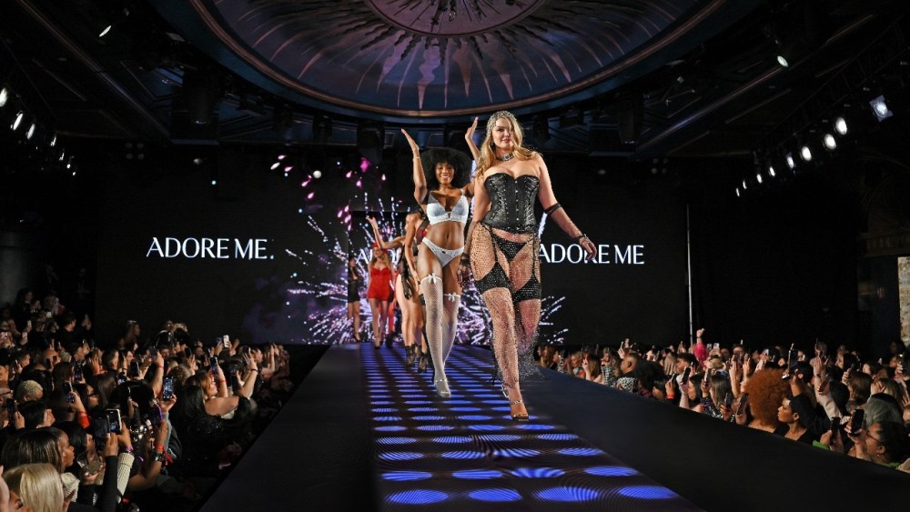 Runway 7 Unfurls Spring 2026 Lineup