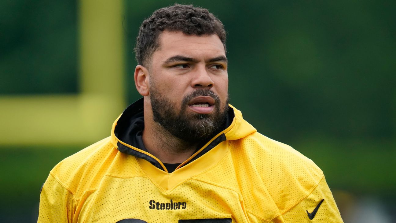 Steelers’ Heyward hints at sitting out into season over contract