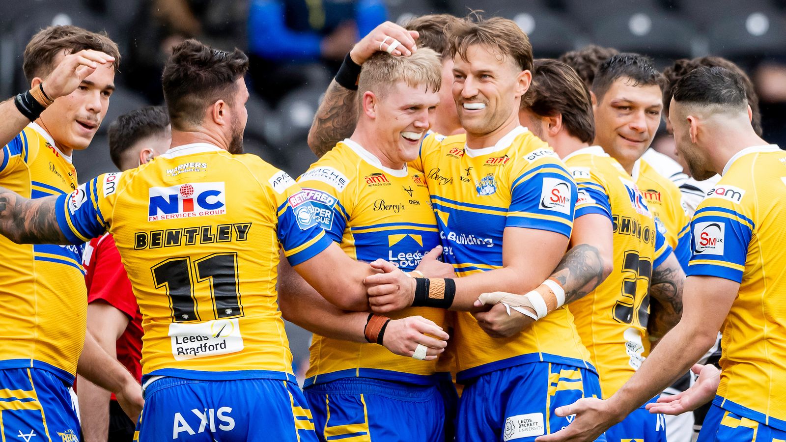 Super League: Leeds Rhinos, Wigan Warriors, Wakefield Trinity pick up dominant victories | Rugby League News