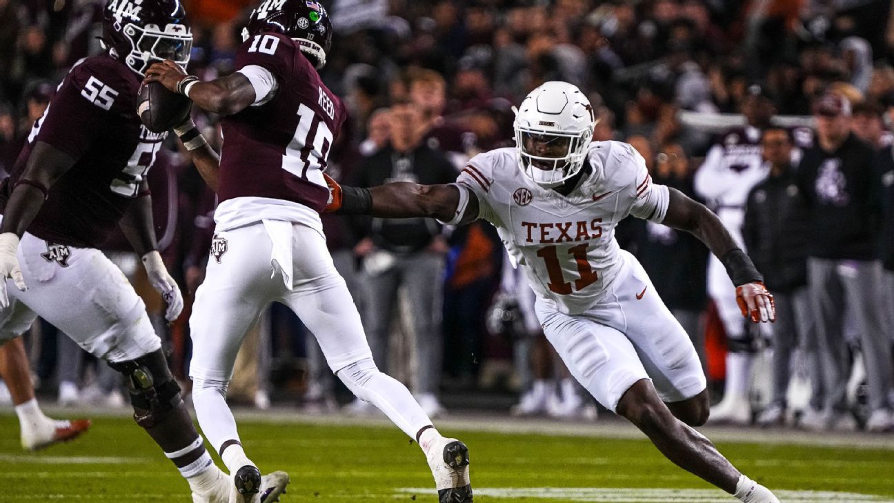 Texas, Penn St. players lead AP preseason All-America 1st team