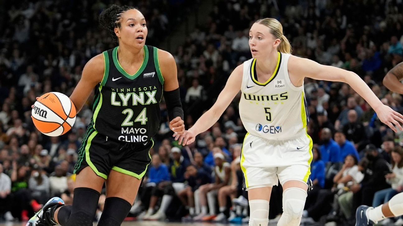 Tracking WNBA MVP race, awards: Who are the front-runners?
