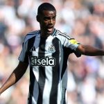 Transfer rumors, news: Newcastle tell Isak he can't join Liverpool