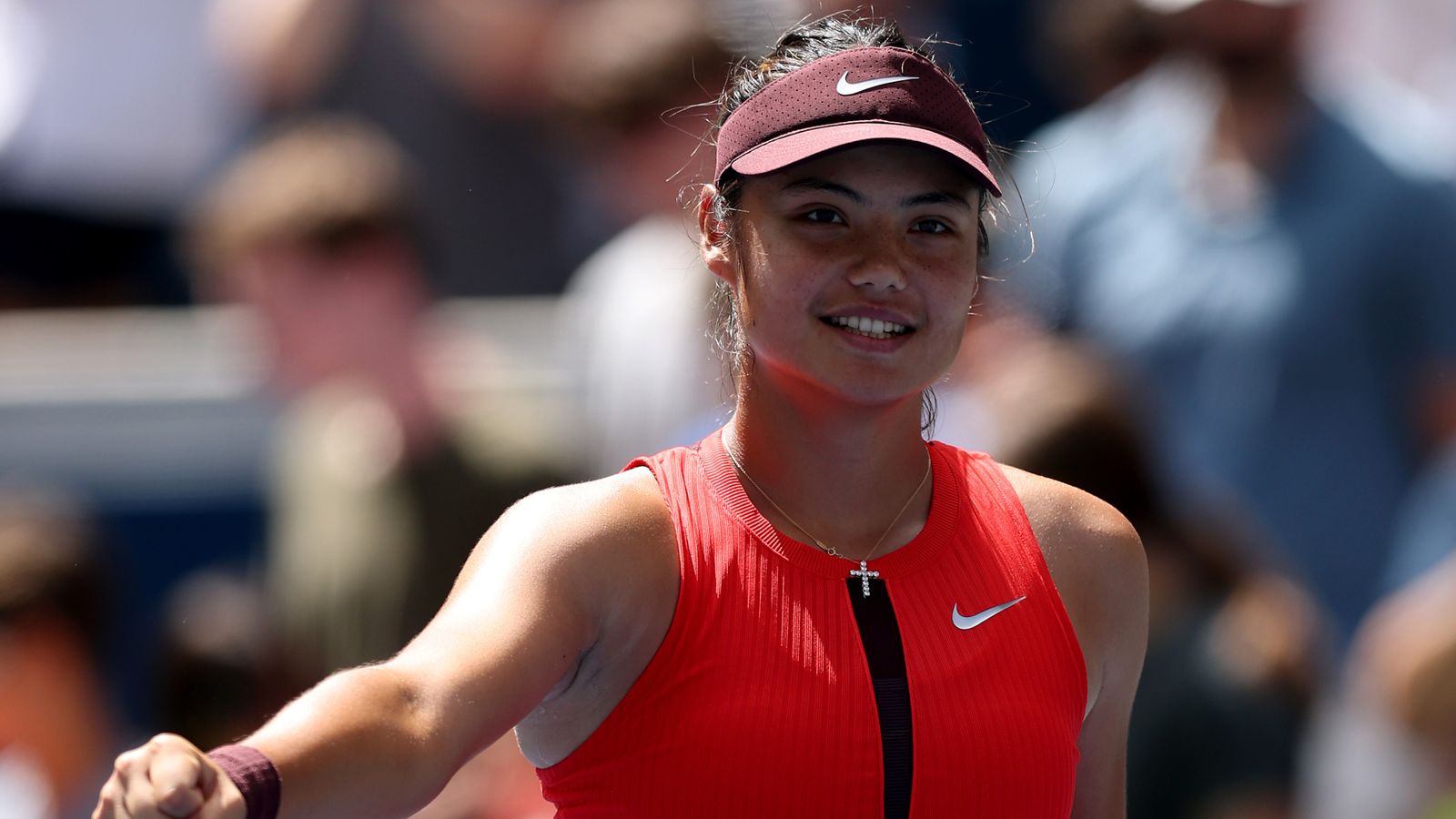 US Open: Emma Raducanu makes very impressive start in New York with 6-1 6-2 win against Ena Shibahara in first round | Tennis News