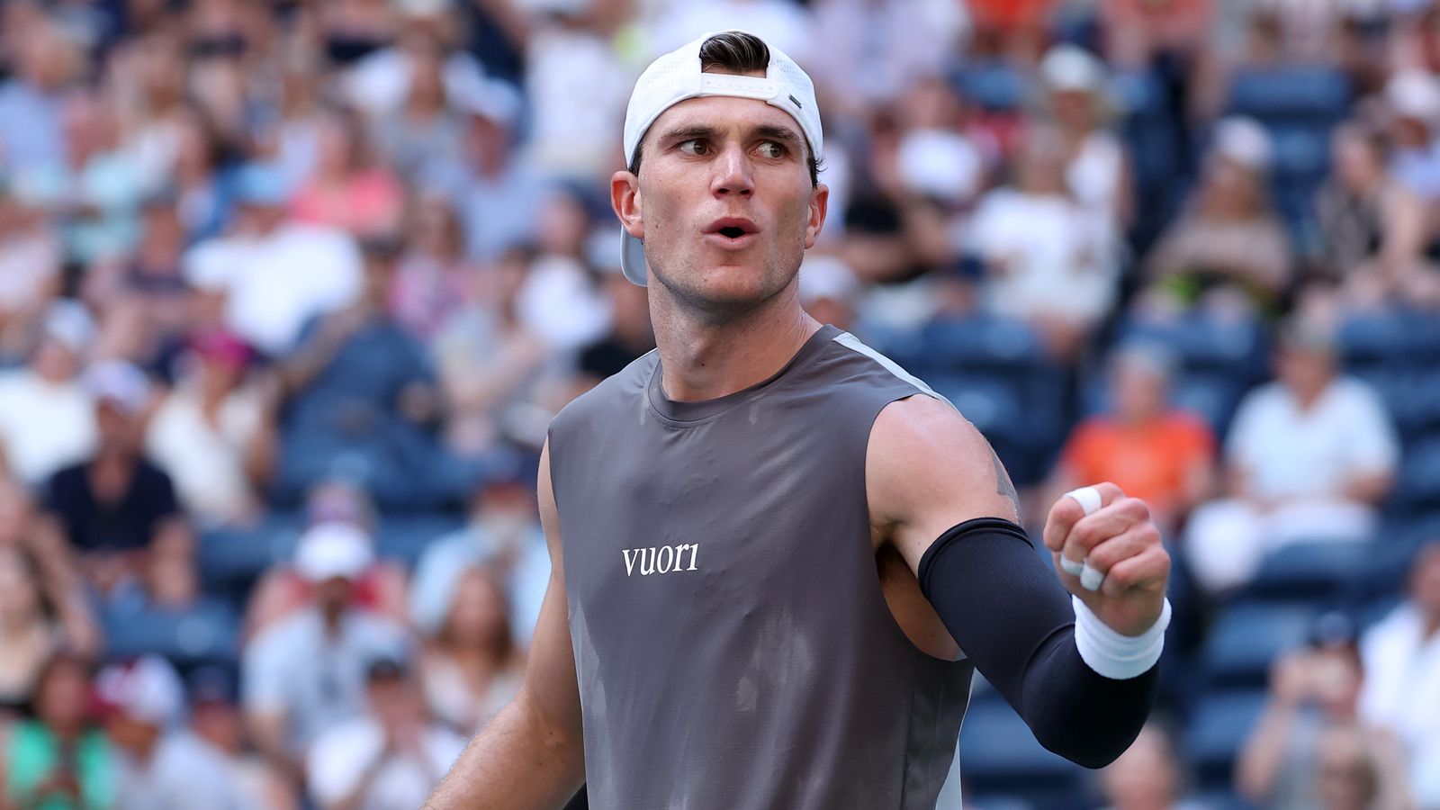 US Open: Jack Draper battles past Federico Agustin Gomez and into second round despite concerns over arm injury | Tennis News