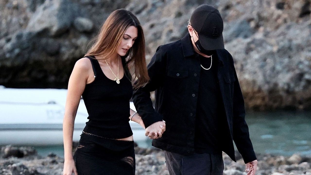 Vittoria Ceretti, Leonardo DiCaprio, Lauren Sánchez, and Jeff Bezos Double Date in Style