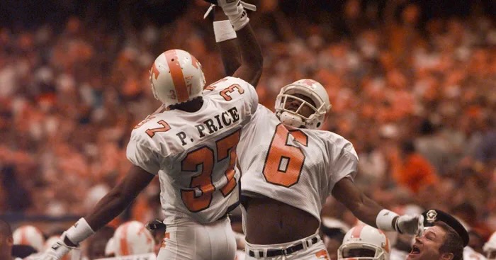 What happened the two times Tennessee Football opened the season against Syracuse