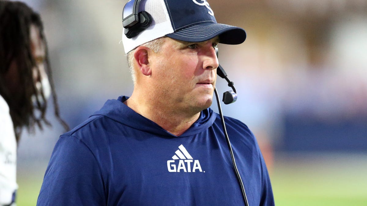 5 predictions for USC football game vs Clay Helton, Georgia Southern