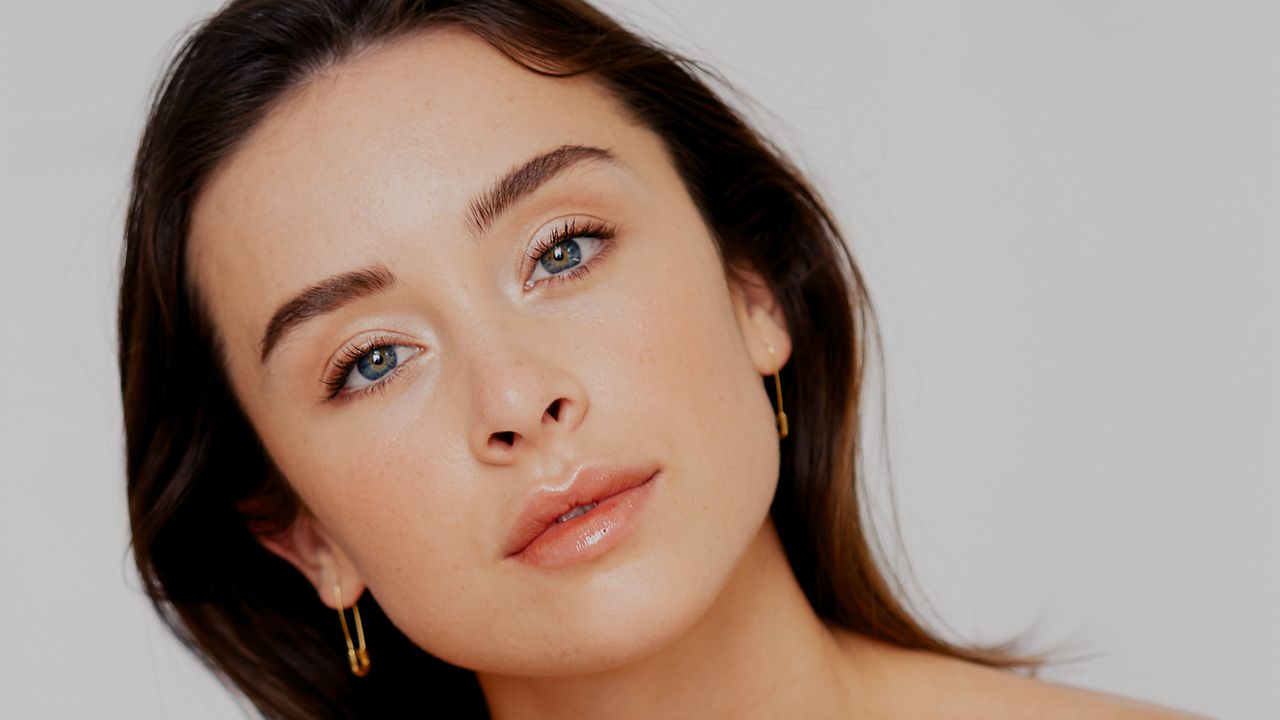 7 Best Drugstore Moisturizers, According to Skin Experts