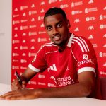 Alexander Isak signs for Liverpool