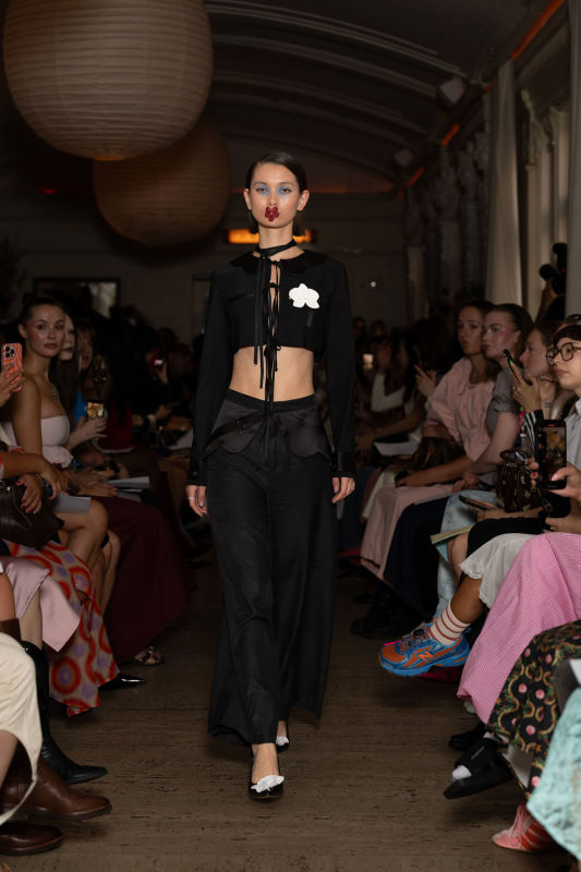 Allina Liu Spring 2026 Blooms With Nods to Georgia O'Keeffe and Erotic Cinema