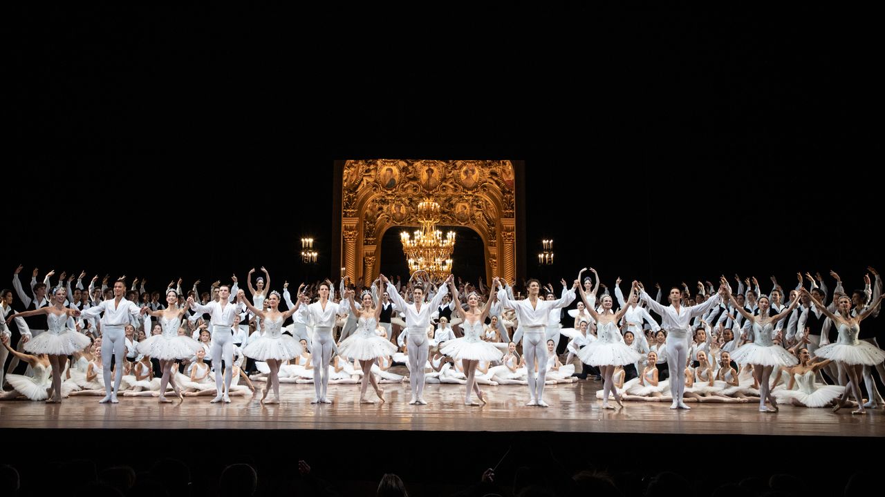 At the Paris National Ballet Opening Gala, a Dazzling Celebration of Dance Old and New