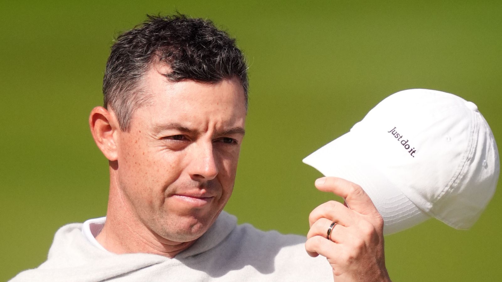 BMW PGA Championship: Rory McIlroy makes final-hole blunder to fall further behind halfway lead at Wentworth | Golf News