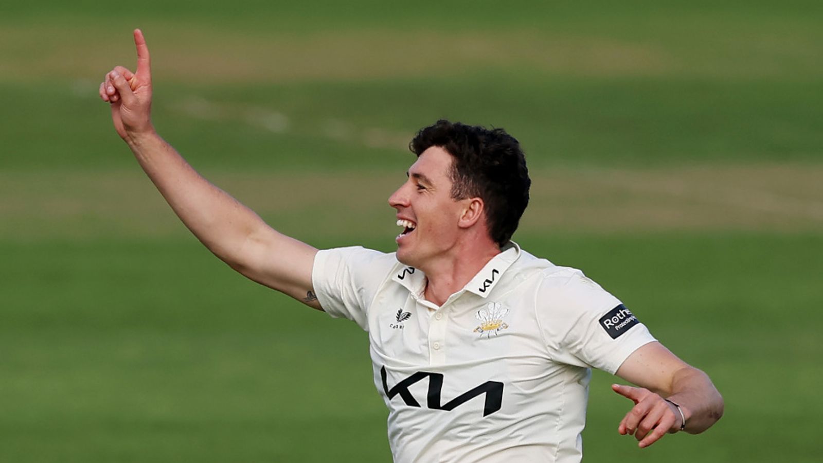 County Championship: Matt Fisher gives Surrey control of battle against title rivals Nottinghamshire | Cricket News