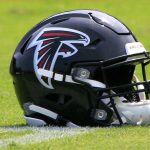 Falcons fire WR coach Ike Hilliard after offensive struggles