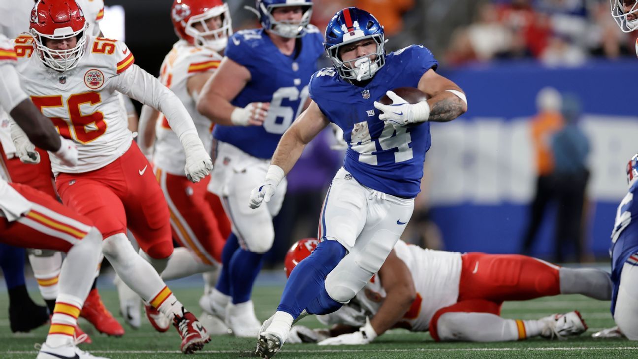 Fantasy football: Eight players who have surprised early on, in good ways and bad