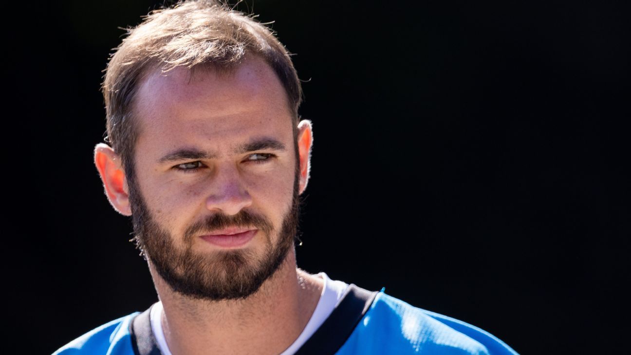 Hunter Renfrow missed Panthers callback from daughters watching 'Bluey'