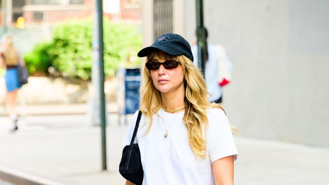 Jennifer Lawrence Heralds the Return of the Ripped Jean
