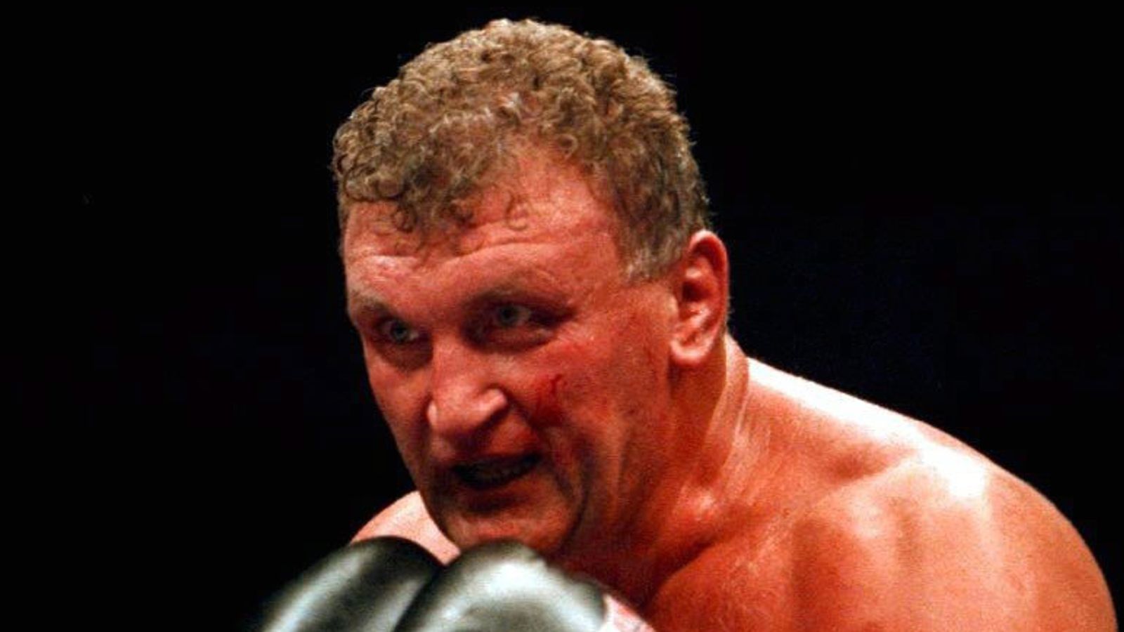 Joe Bugner: Former world heavyweight title opponent for Muhammad Ali dies aged 75 | Boxing News