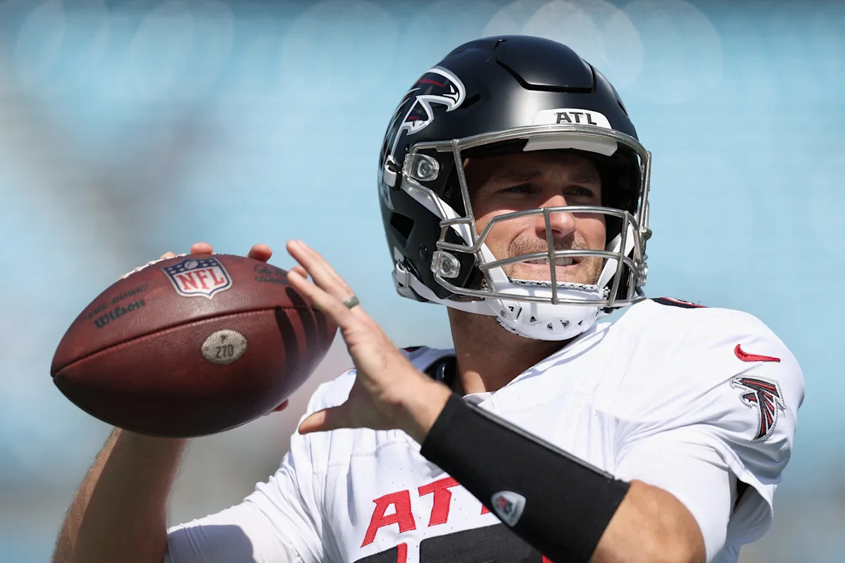 Kirk Cousins replaces Michael Penix with Falcons down 27-0 vs. Panthers