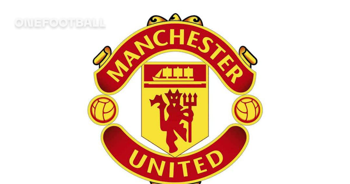 Man United have ‘agreed a deal’ to sign 17-year-old midfielder