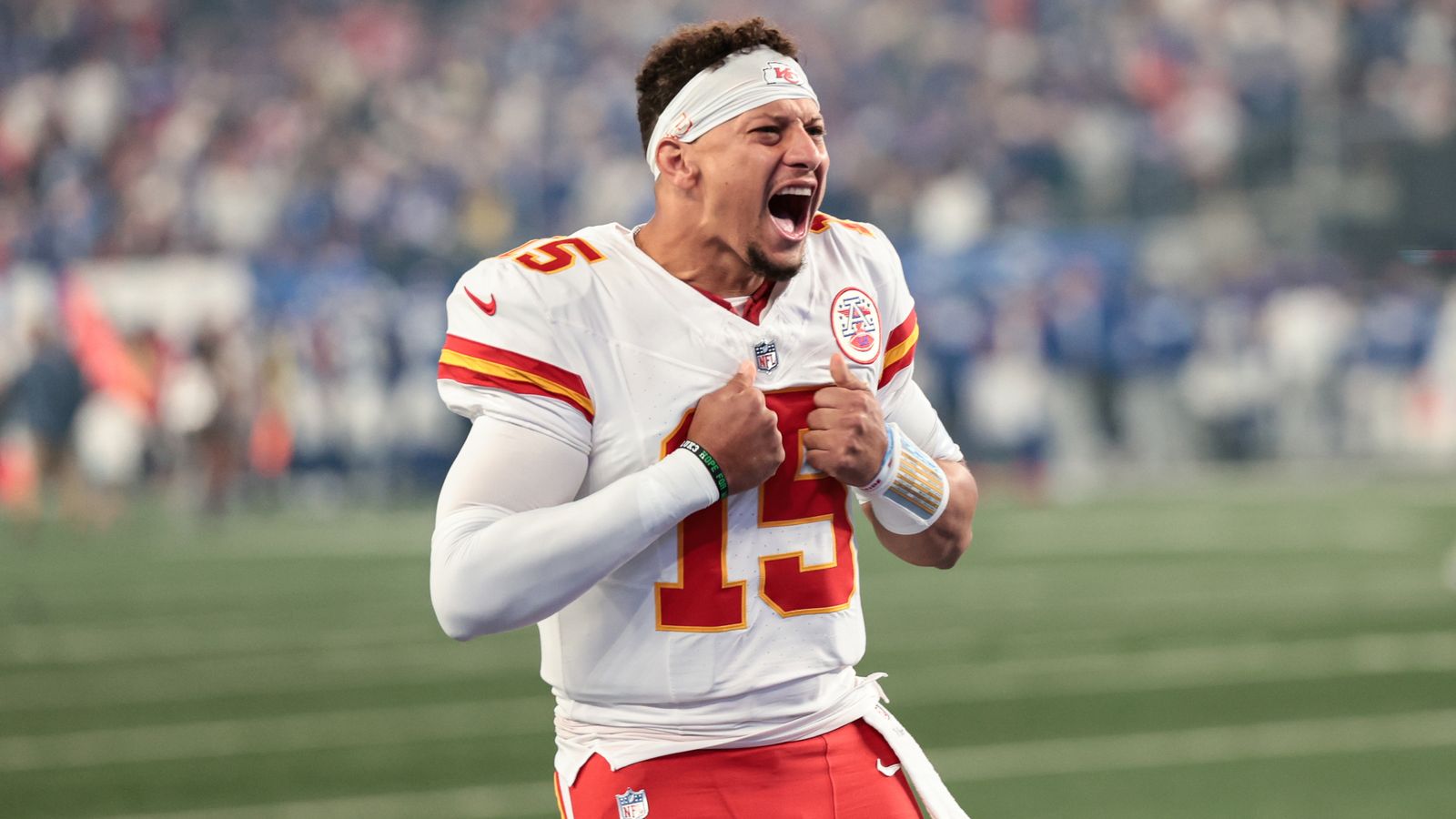 NFL: Patrick Mahomes leads Kansas City Chiefs to first victory of season over New York Giants | NFL News
