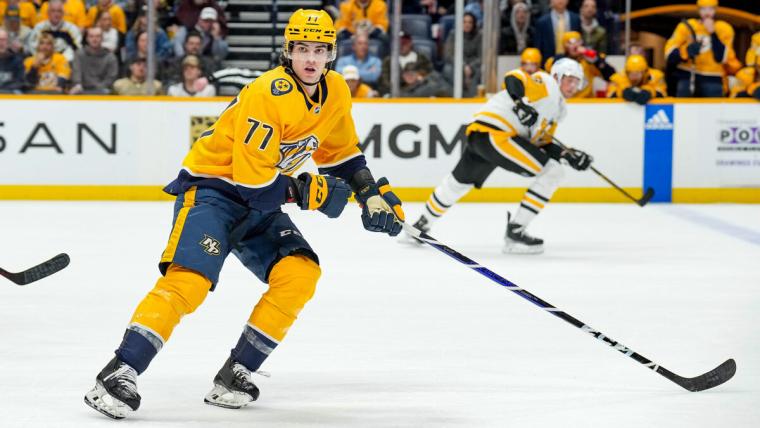 Nashville far apart in contract talks with 39 point forward