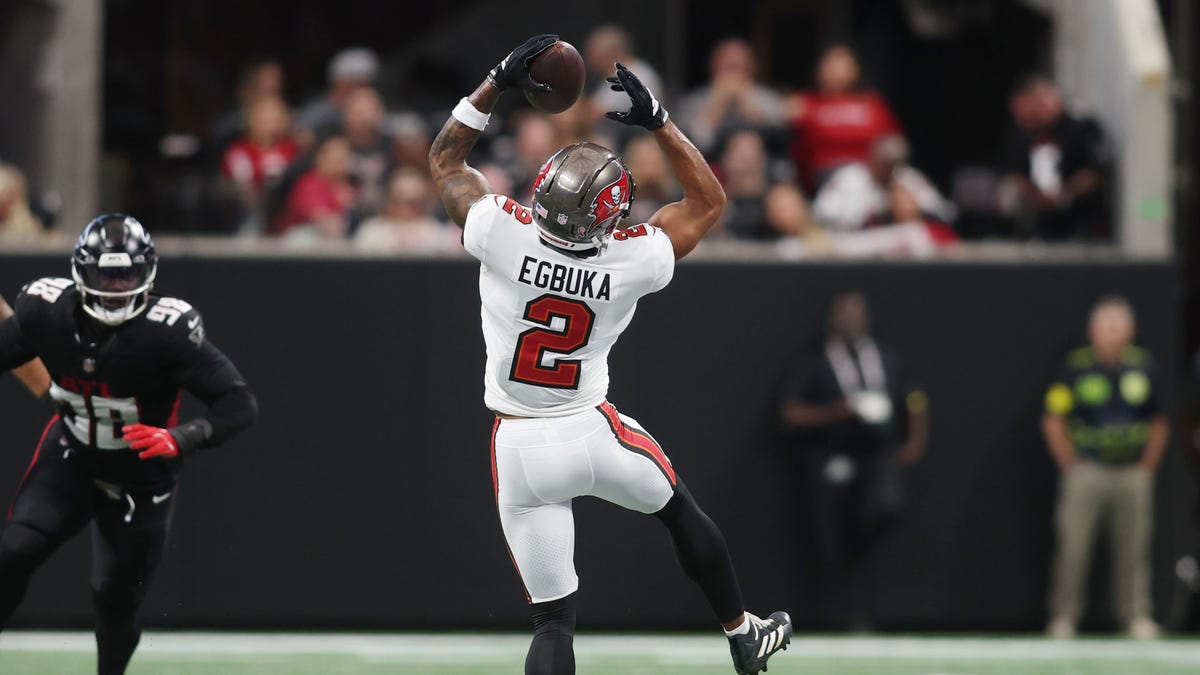 PFF grades from the Bucs Week 1 win over the Falcons