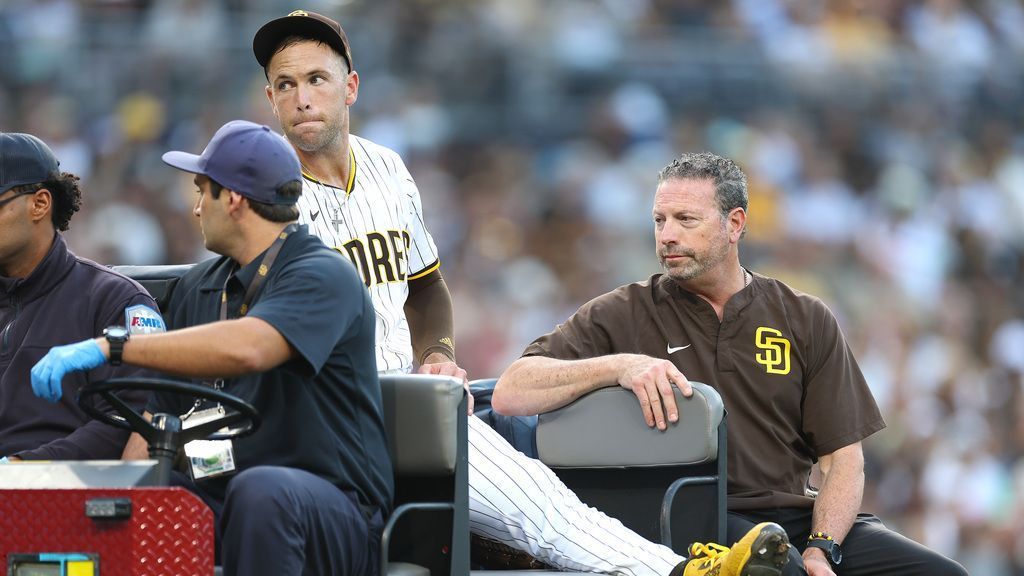 Padres’ Jason Adam carted off with ruptured quad tendon
