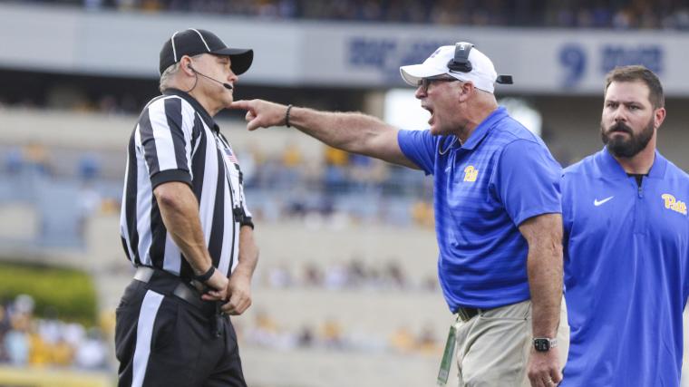 Pat Narduzzi reacts as Pitt blows another second-half lead in loss to Louisville