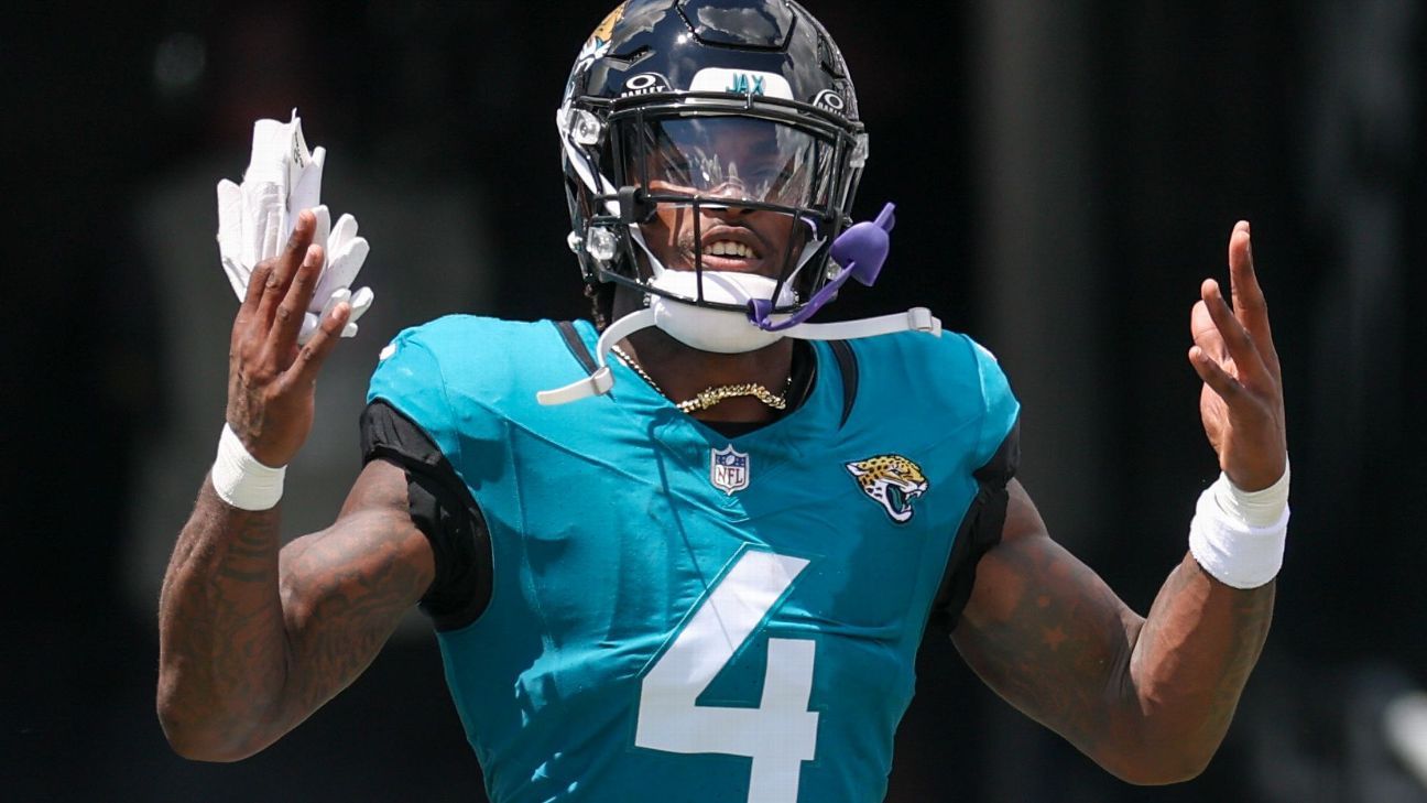 Sources — Jaguars trade running back Tank Bigsby to Eagles