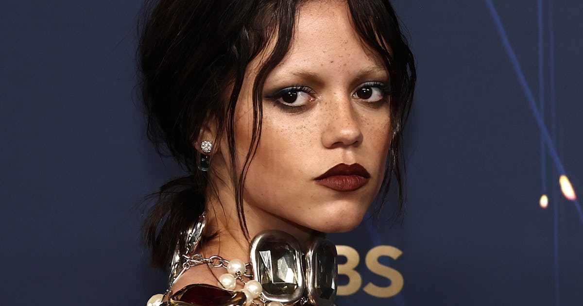 The 2025 Emmy Awards Best Beauty Look Are Peak Red Carpet Glamour