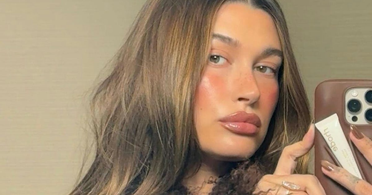 The Best Fall Celebrity Nail Ideas Are Surprisingly Wearable