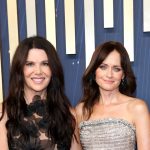 The 'Gilmore Girls' Reunion At The 2025 Emmy Awards Was The Perfect Fall Kickoff