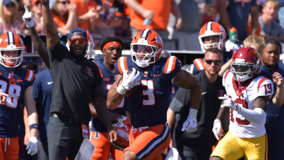 USC football falls to Illinois 34-32 — positives and negatives