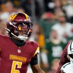 Washington Commanders vs Green Bay Packers TNF 2nd Quarter