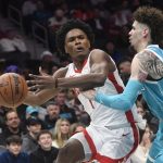 With Fred VanVleet out, is Amen Thompson now Houston’s lead playmaker?