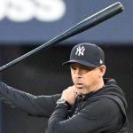 Aaron Boone fires back at Buck Martinez's Yankees criticism