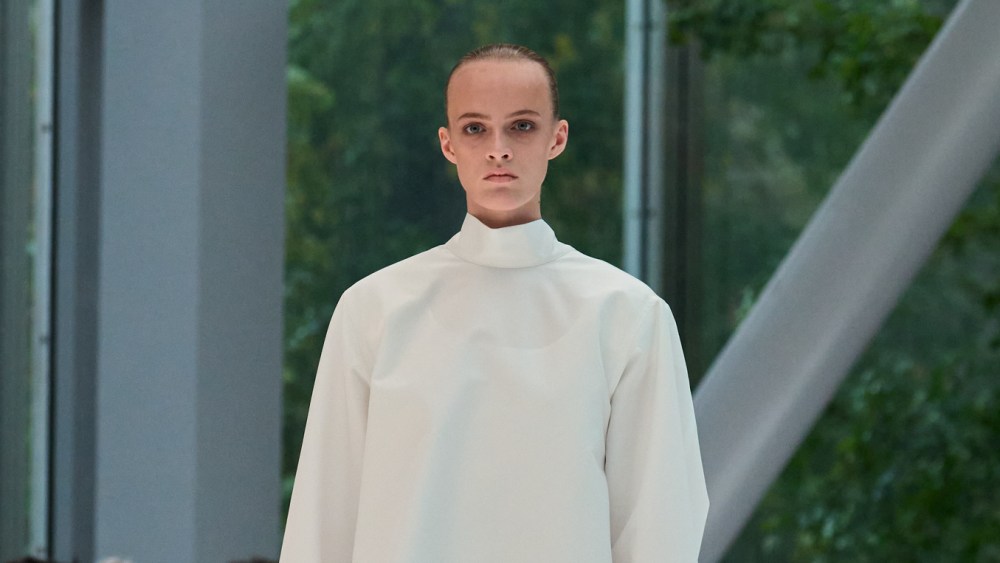 Alaïa Spring 2026 Ready to Wear Runway, Fashion Show & Collection Review