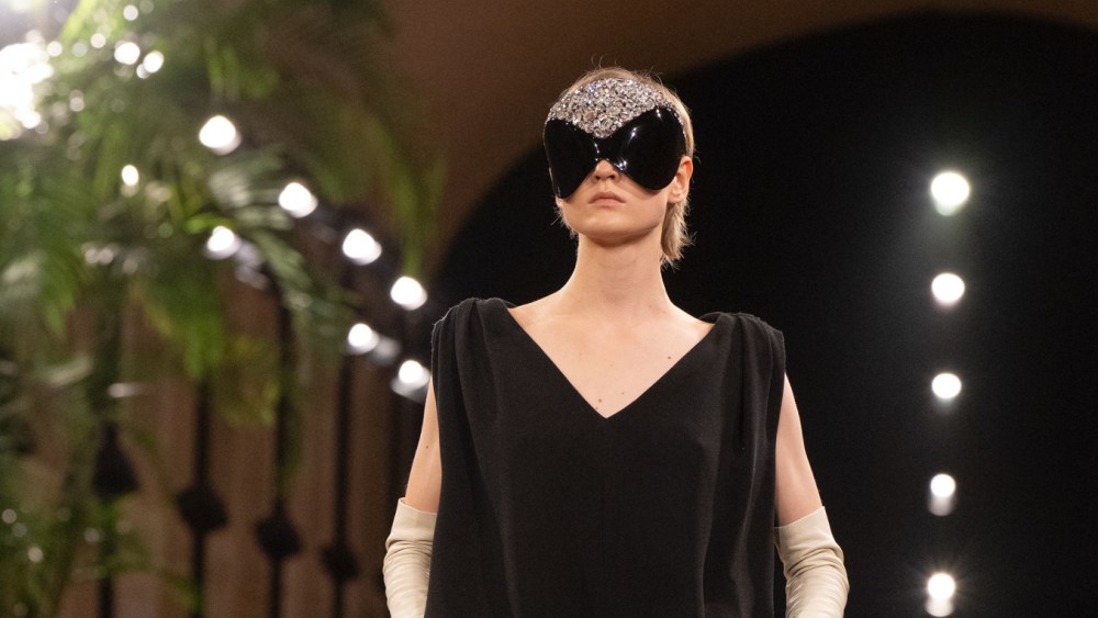 Balenciaga Spring 2026 Ready-to-Wear Runway, Fashion Show & Collection Review