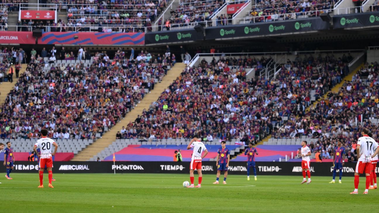 Barcelona match paused in protest against match in Miami