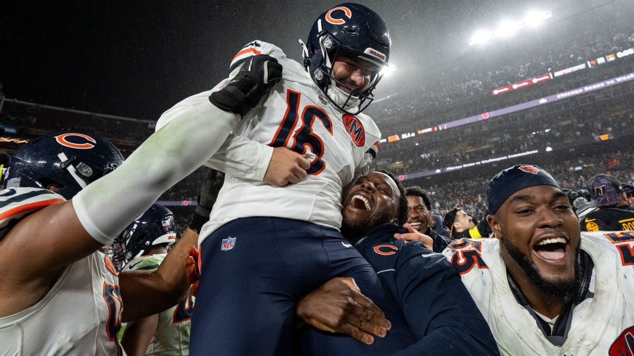 Bears’ Jake Moody hits winning field goal after whirlwind day