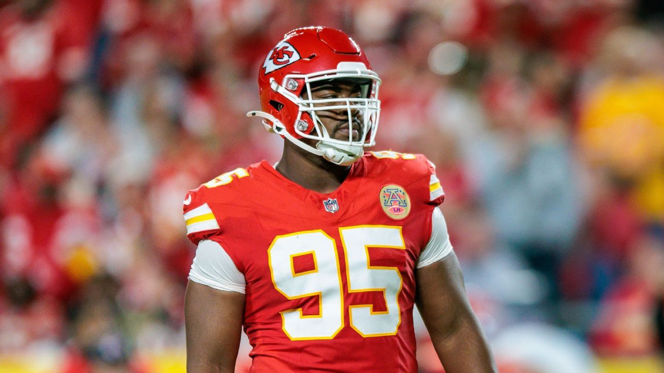 Chris Jones calls lack of Lawrence pursuit a ‘teaching point’