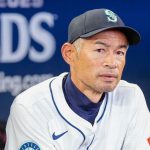 Ichiro plays in right field for Seattle Mariners during team scrimmage