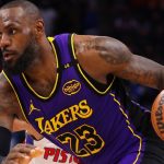 LeBron James (glute) sidelined to open Lakers' training camp