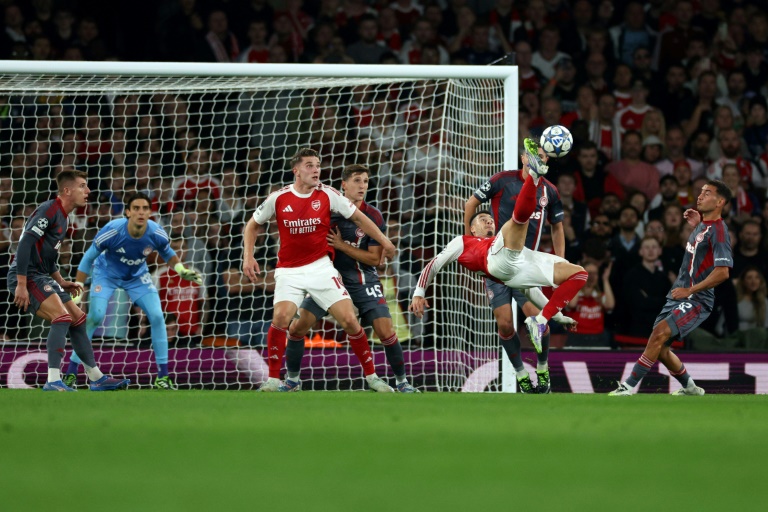 Martinelli extends Arsenal’s perfect start in Champions League