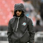 Mike McDaniel: Focus on 1-6 Dolphins, not my own job